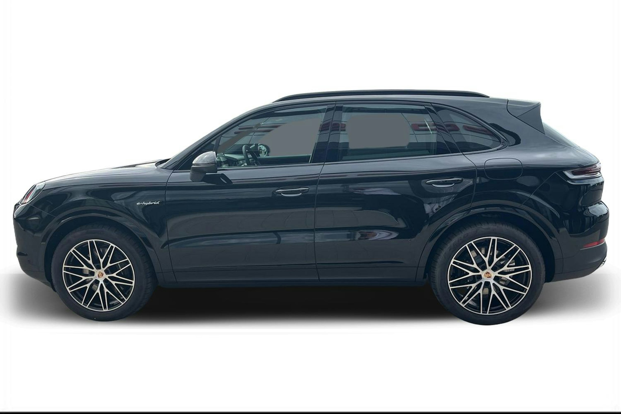 musta Porsche Cayenne 2025 kuva 5.