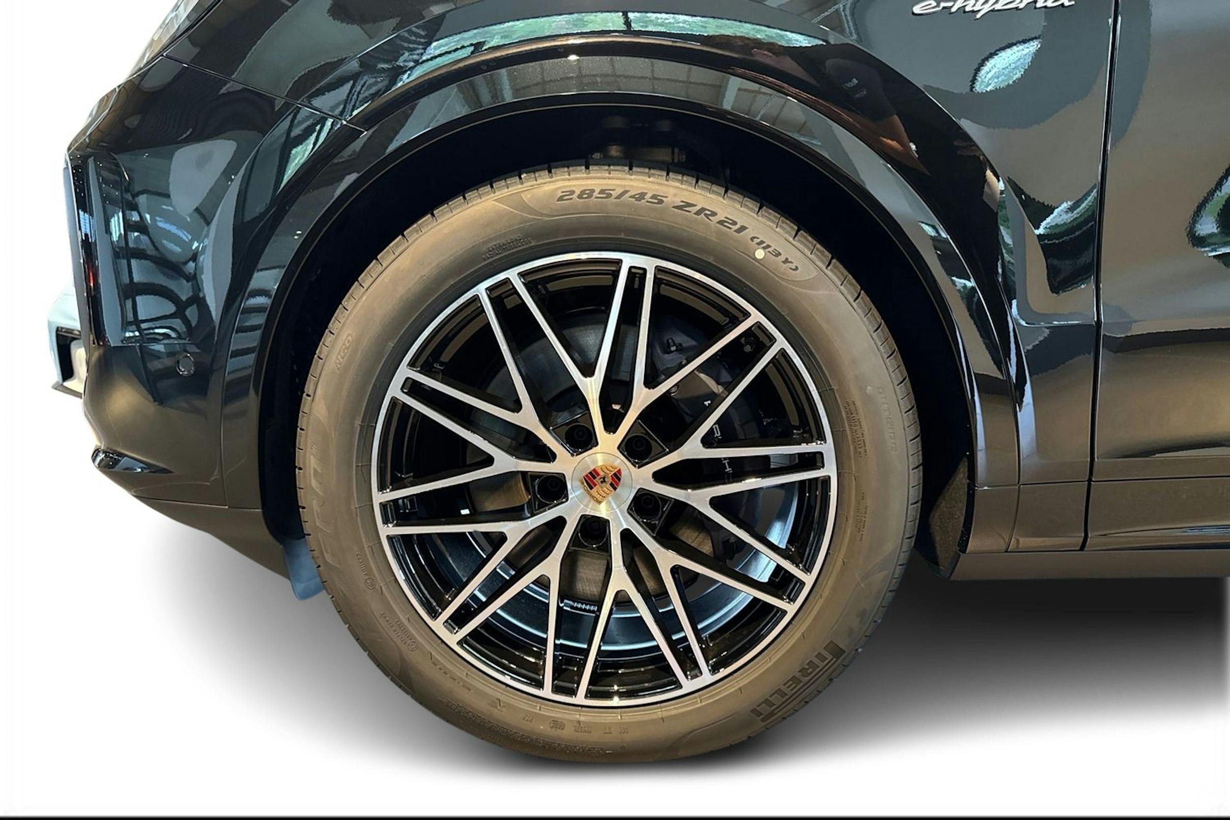 musta Porsche Cayenne 2026 kuva 9.