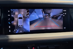musta Porsche Cayenne 2026 kuva 15.