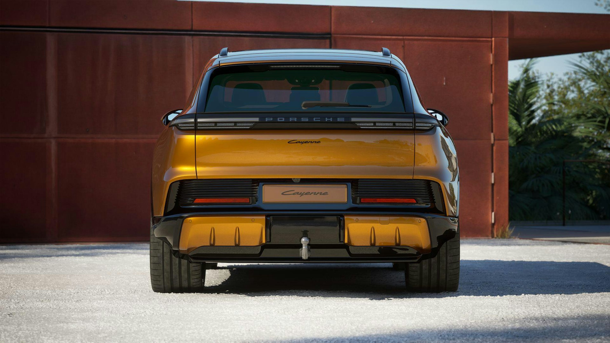 kultainen Porsche Cayenne 2026 kuva 6.