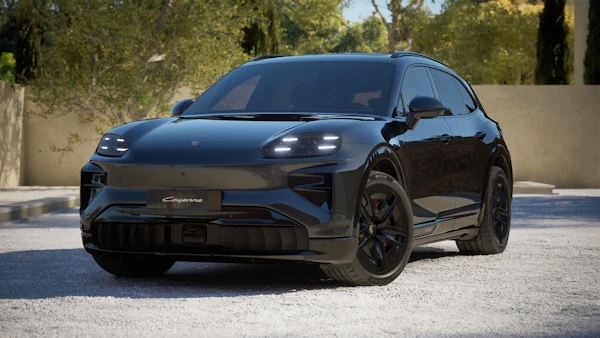 Porsche Cayenne Turbo EV