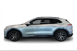 harmaa Porsche Cayenne 2026 kuva 5.