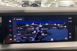 valkoinen Porsche Cayenne 2026 kuva 17.