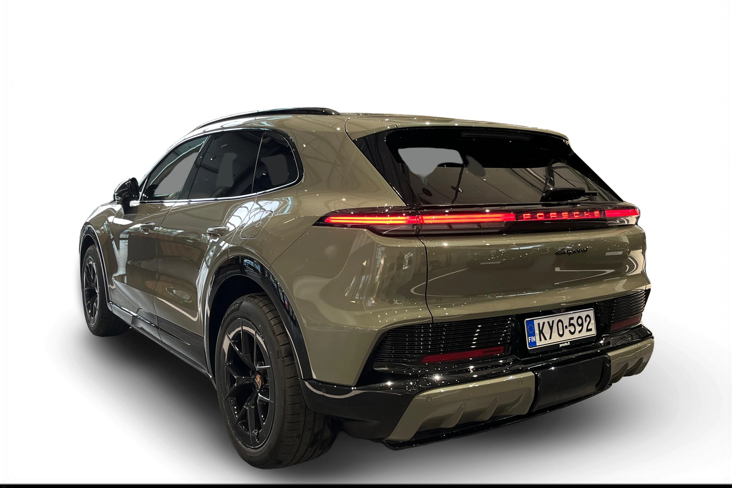 vihreä Porsche Cayenne 2026 kuva 2.