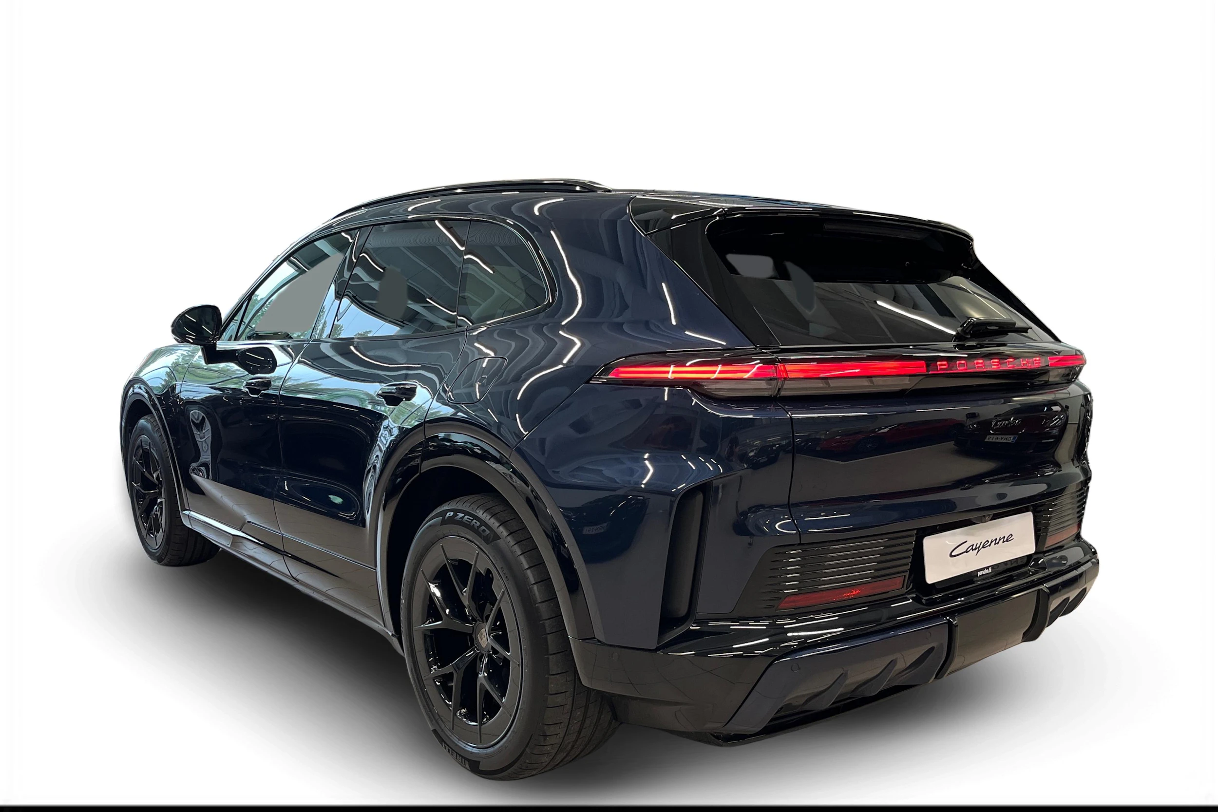 met. sininen Porsche Cayenne 2026 kuva 2.