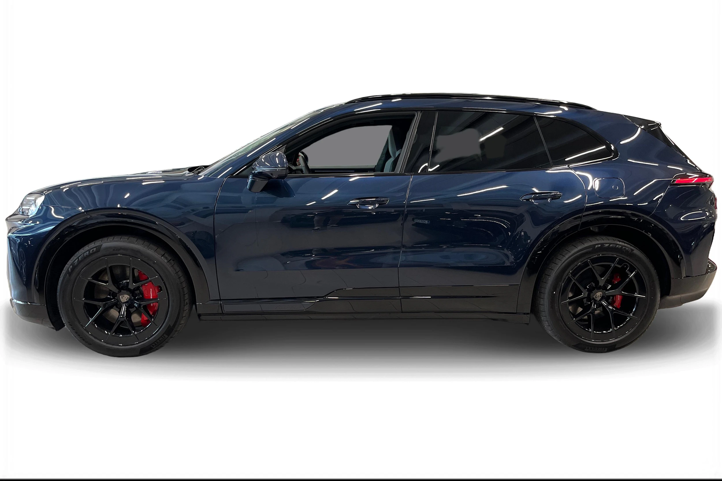 met. sininen Porsche Cayenne 2026 kuva 5.