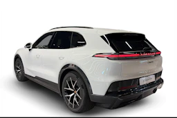 valkoinen Porsche Cayenne 2026 kuva 2.