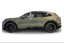 met. vihreä Porsche Cayenne 2026 kuva 5.