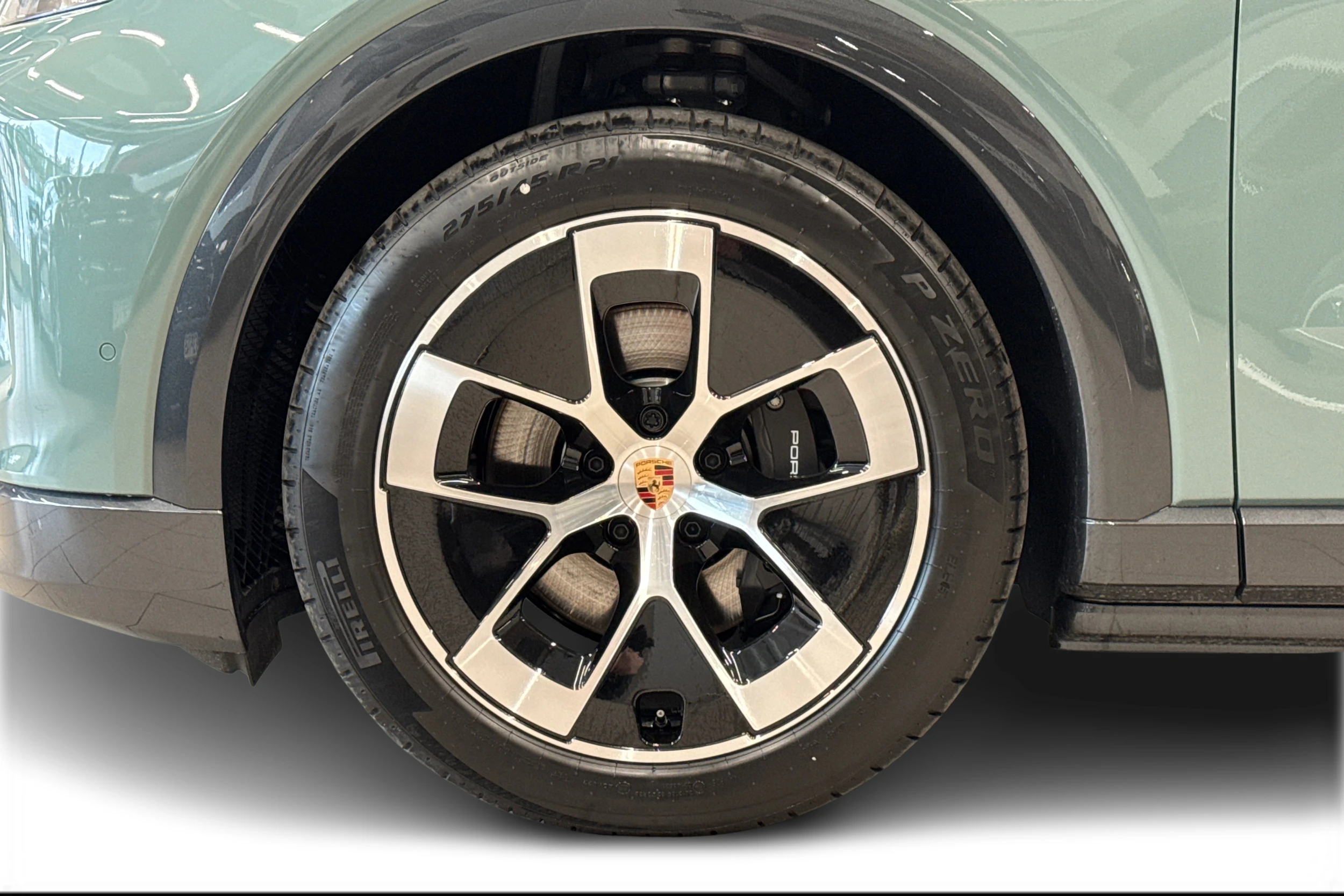 Vihreä Porsche Cayenne 2026 kuva 10.