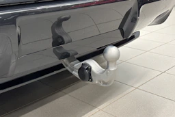 Vihreä Porsche Cayenne 2026 kuva 21.
