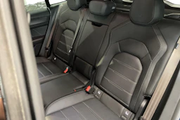 met. sininen Porsche Cayenne 2026 kuva 9.