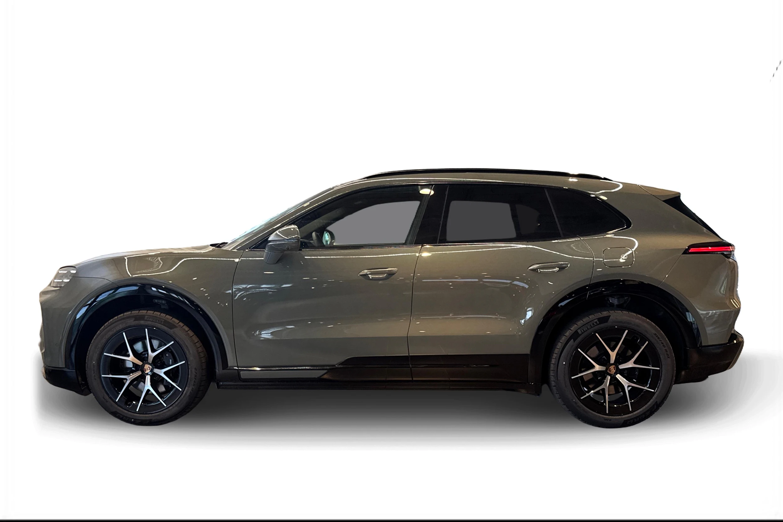 monteverde metallic Porsche Cayenne 2026 kuva 6.