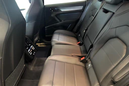 monteverde metallic Porsche Cayenne 2026 kuva 9.