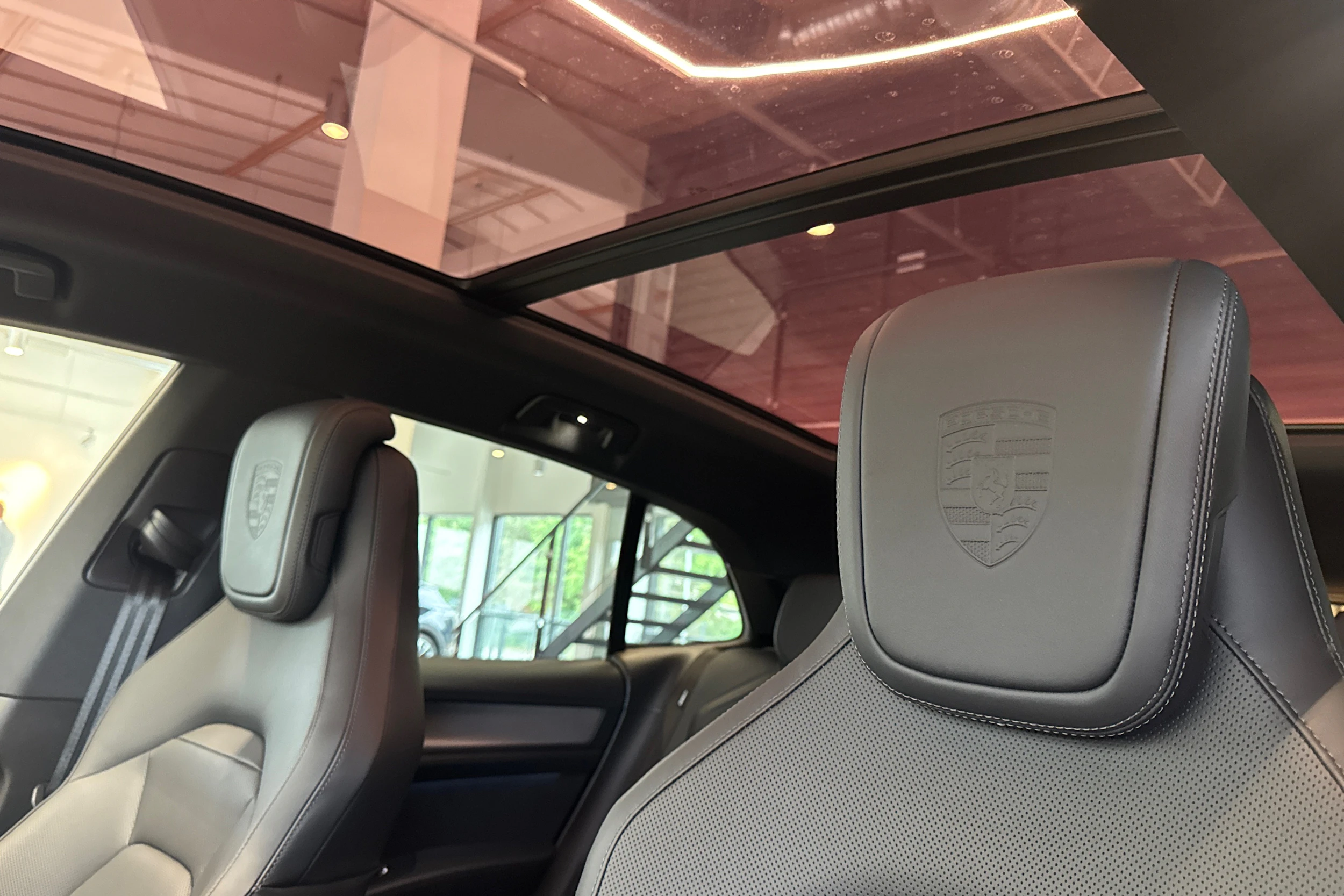 monteverde metallic Porsche Cayenne 2026 kuva 21.