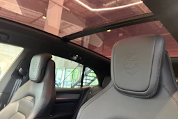 monteverde metallic Porsche Cayenne 2026 kuva 21.