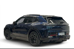 algarve blue metalli Porsche Cayenne 2026 kuva 2.