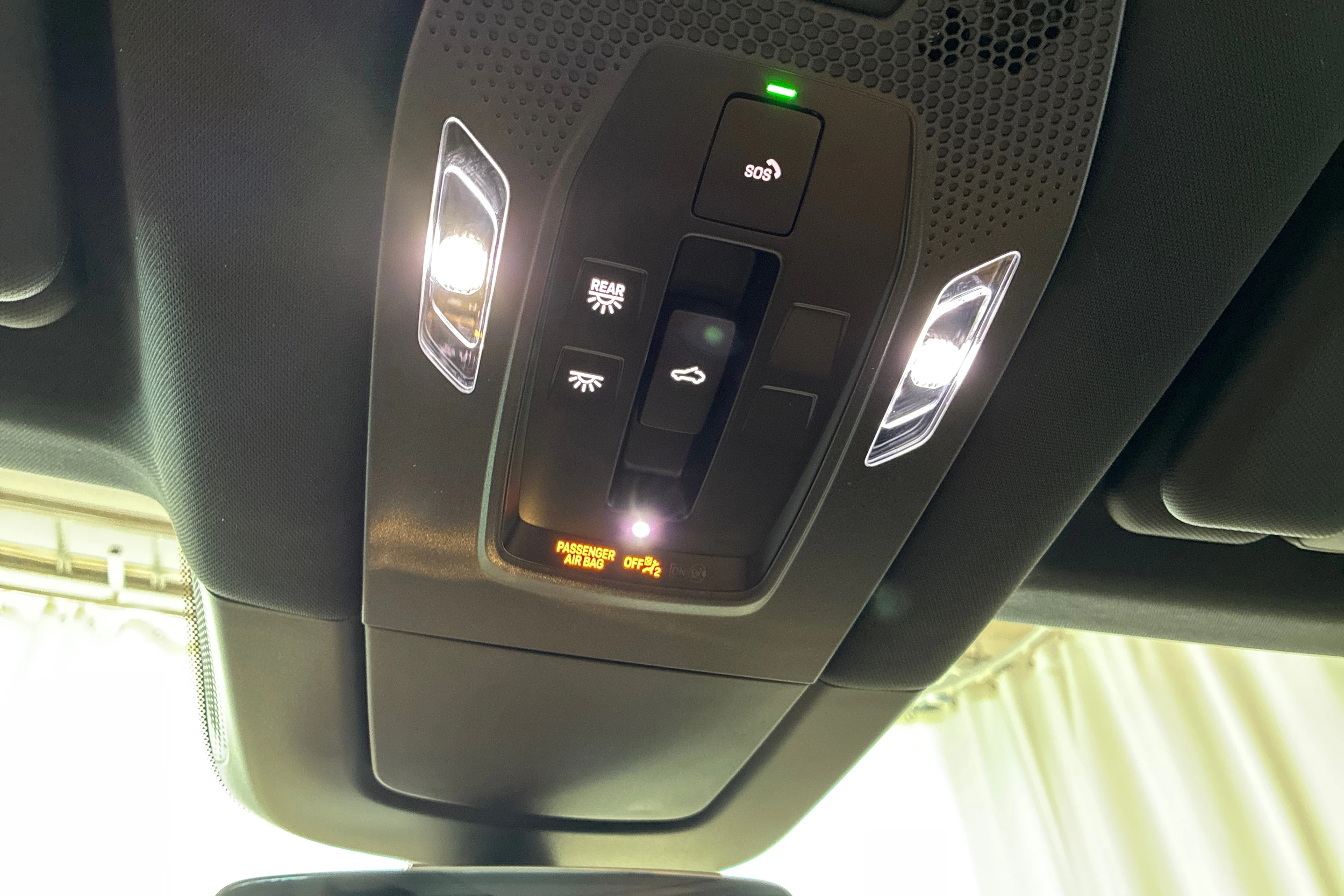 chromite black metal Porsche Cayenne 2026 kuva 20.