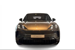harmaa Porsche Cayenne 2026 kuva 4.