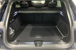 algarve blue metalli Porsche Cayenne 2026 kuva 31.