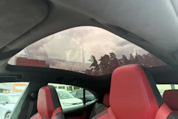 valkoinen Porsche Cayenne 2026 kuva 13.