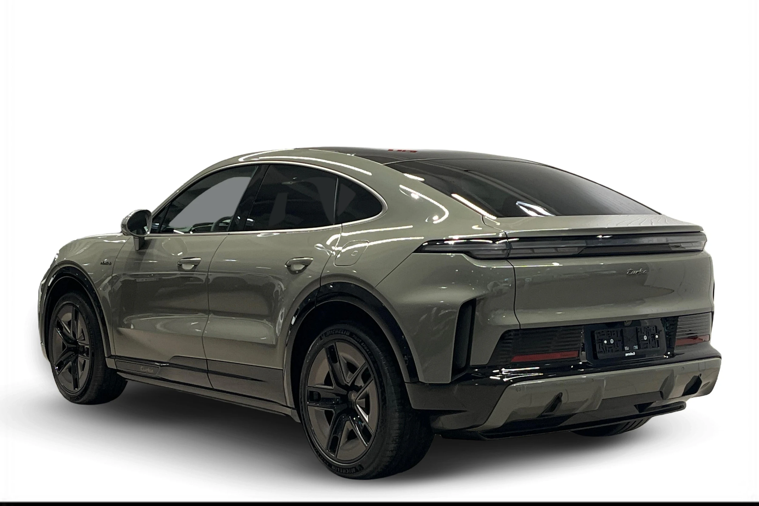 vihreä Porsche Cayenne 2026 kuva 2.