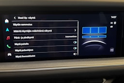 musta Porsche Cayenne 2026 kuva 16.