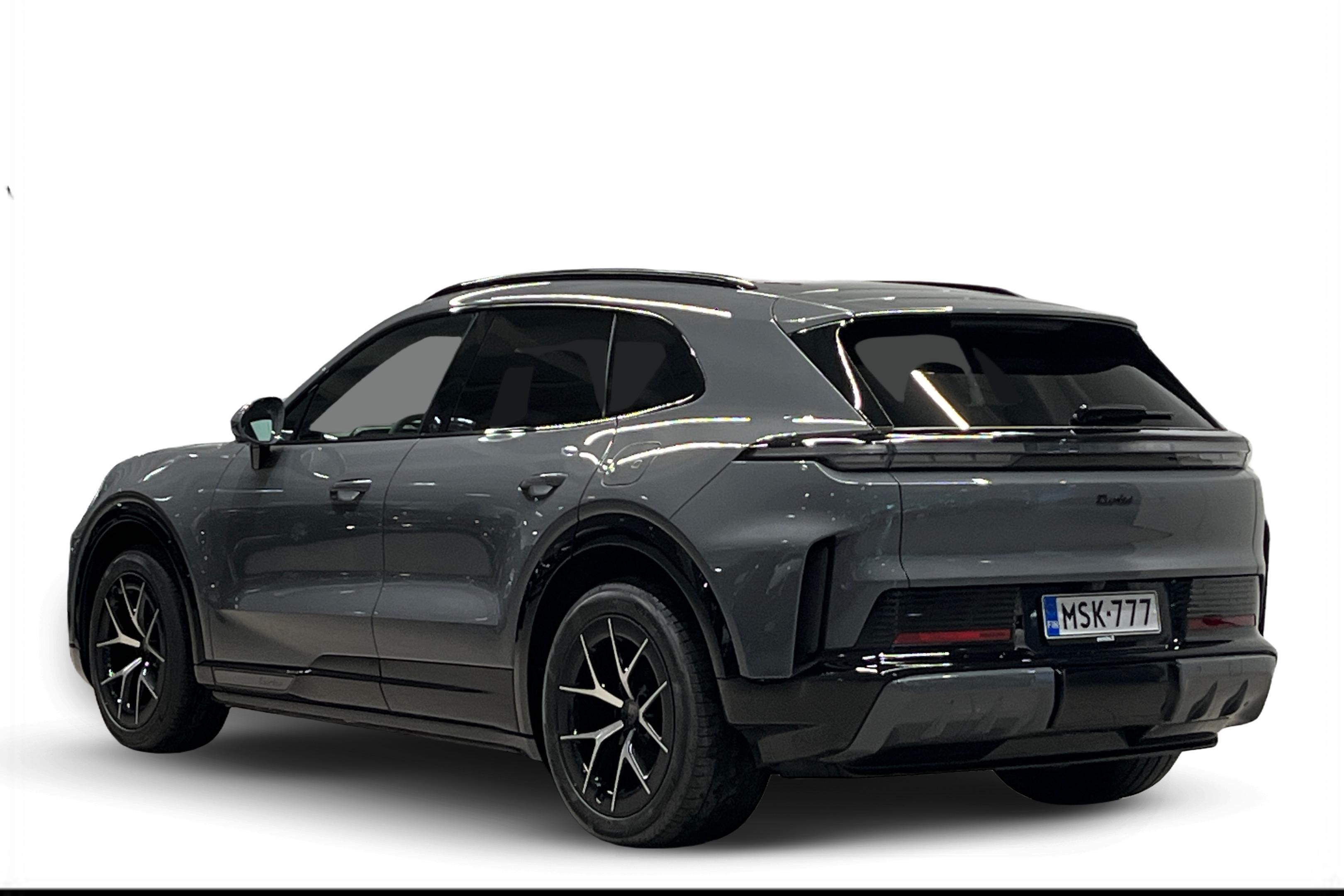 Porsche Cayenne Turbo 2026, photo 2/31