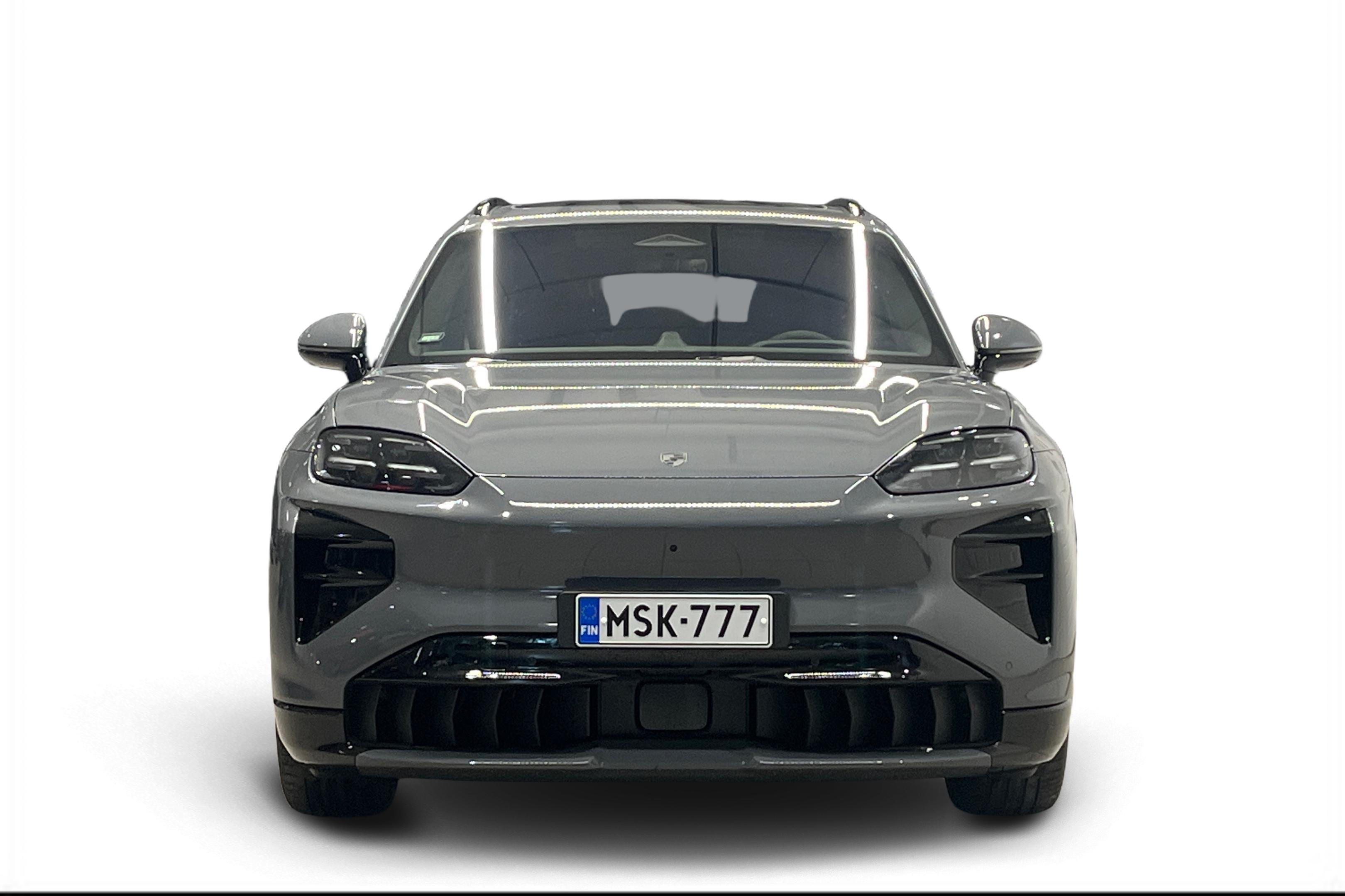 Porsche Cayenne Turbo 2026, photo 4/31