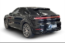 met. musta Porsche Cayenne 2026 kuva 2.
