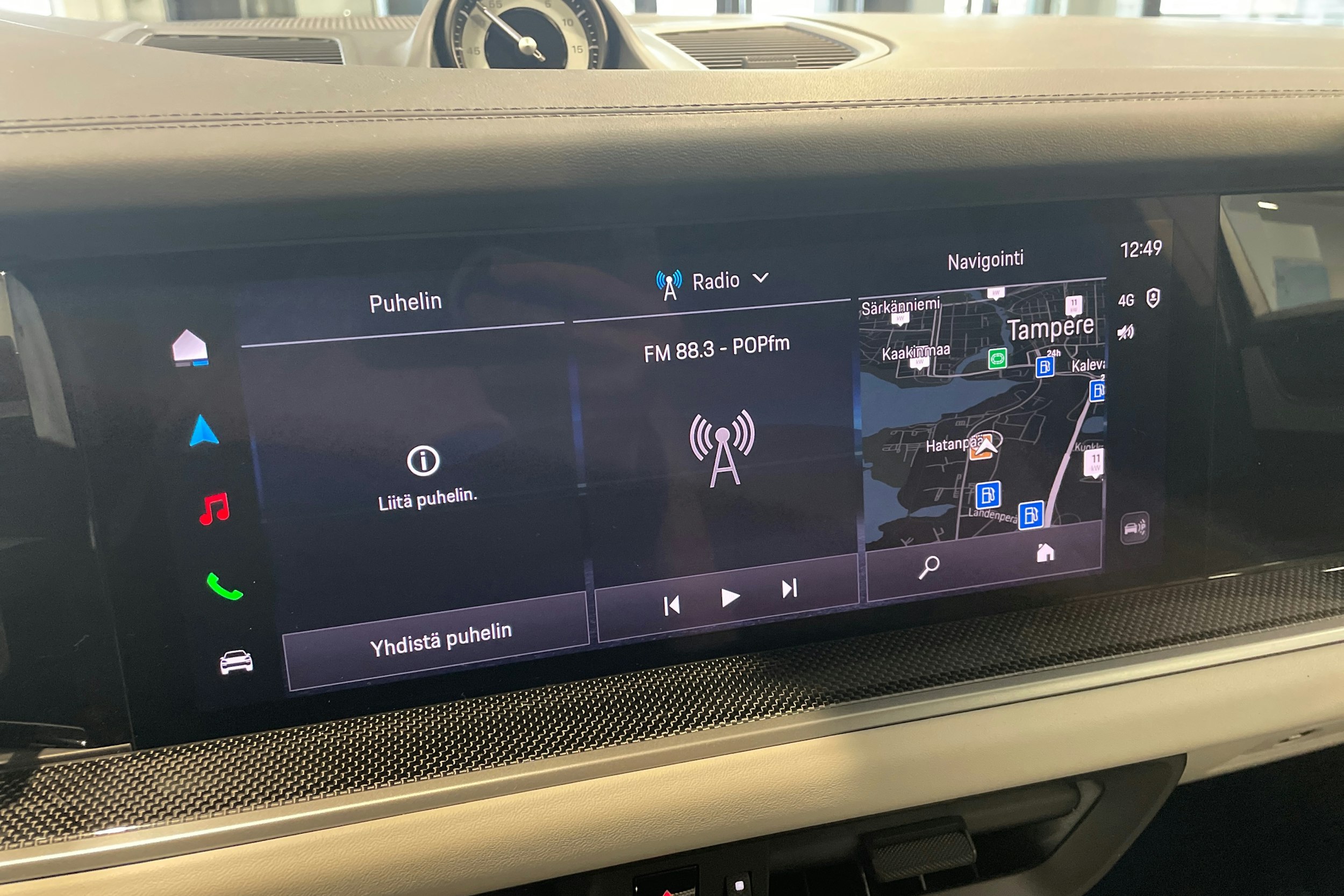 met. musta Porsche Cayenne 2026 kuva 11.