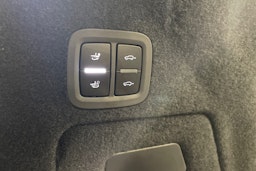 met. musta Porsche Cayenne 2026 kuva 20.