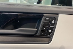 met. harmaa Porsche Cayenne 2026 kuva 13.