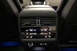 met. harmaa Porsche Cayenne 2026 kuva 22.