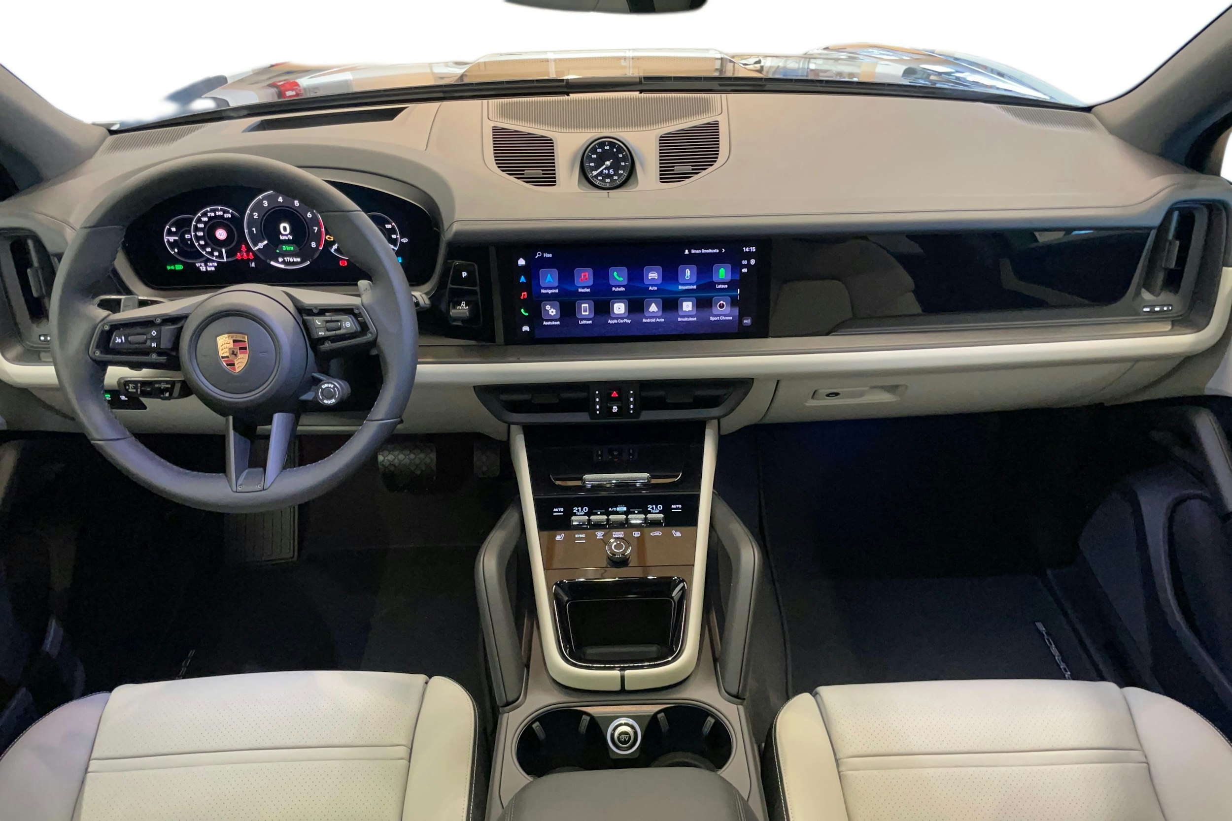 sininen Porsche Cayenne 2026 kuva 7.