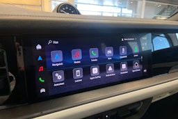 sininen Porsche Cayenne 2026 kuva 27.