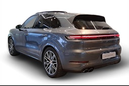 harmaa Porsche Cayenne 2026 kuva 2.
