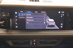 harmaa Porsche Cayenne 2026 kuva 19.