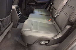 harmaa Porsche Cayenne 2026 kuva 36.