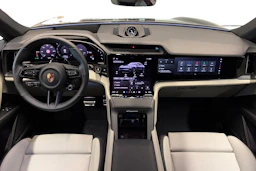 harmaa Porsche Cayenne 2026 kuva 7.
