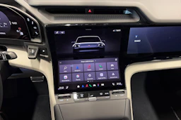 harmaa Porsche Cayenne 2026 kuva 23.