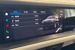 met. musta Porsche Cayenne 2026 kuva 20.