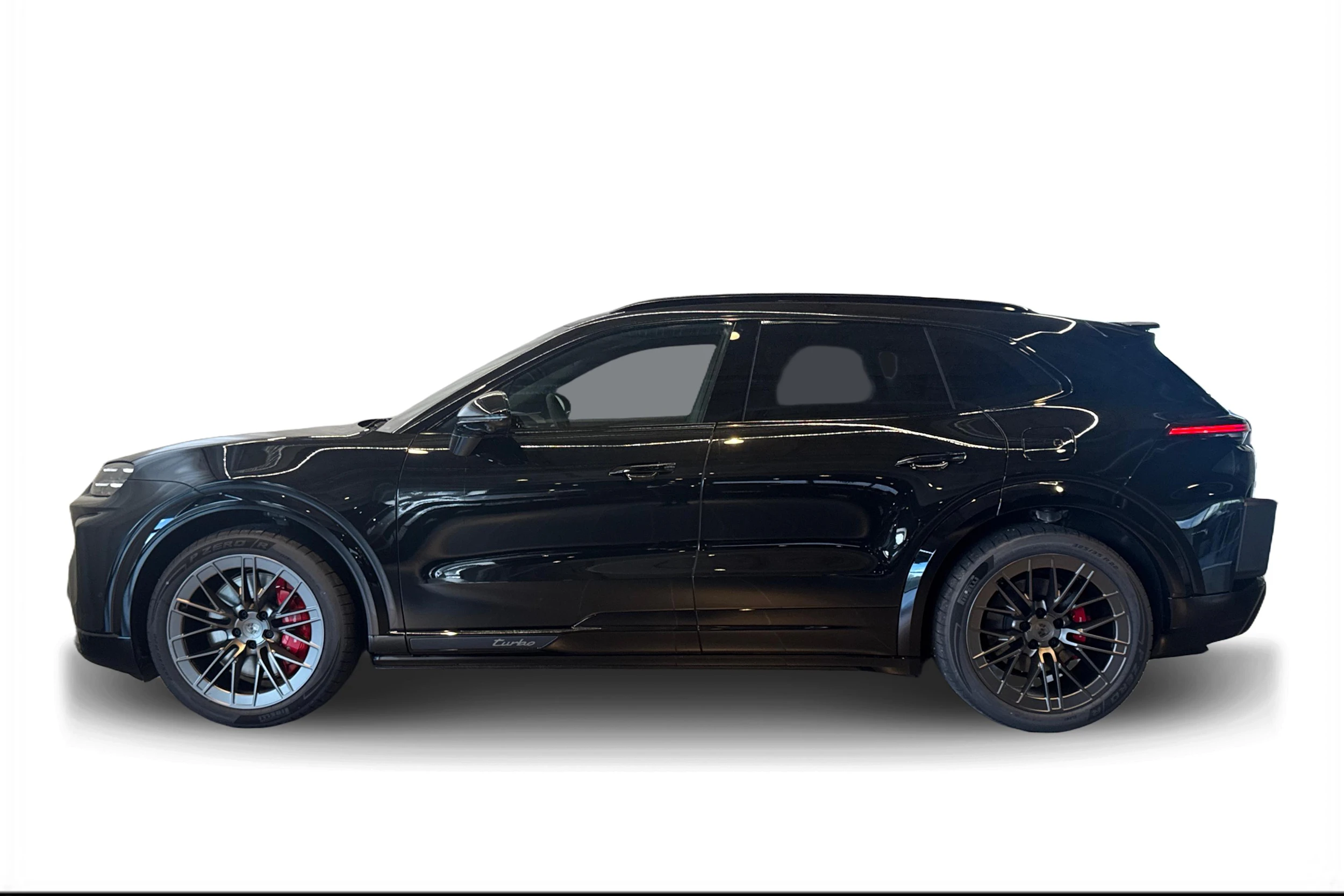 met. musta Porsche Cayenne 2026 kuva 5.