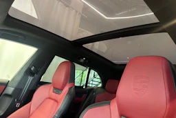 met. musta Porsche Cayenne 2026 kuva 23.
