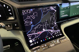 met. vihreä Porsche Cayenne 2026 kuva 22.