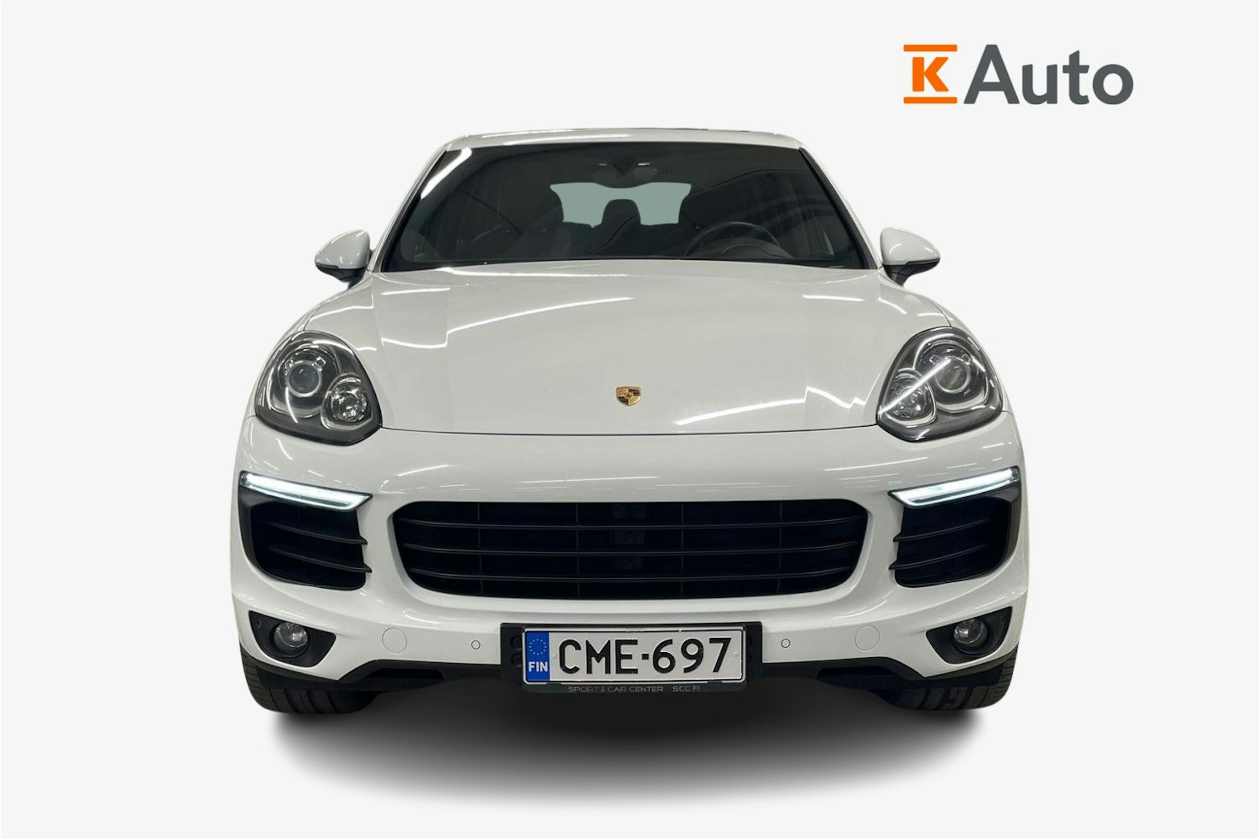 Valkoinen Porsche Cayenne S e-hybrid 2015 kuva 4.