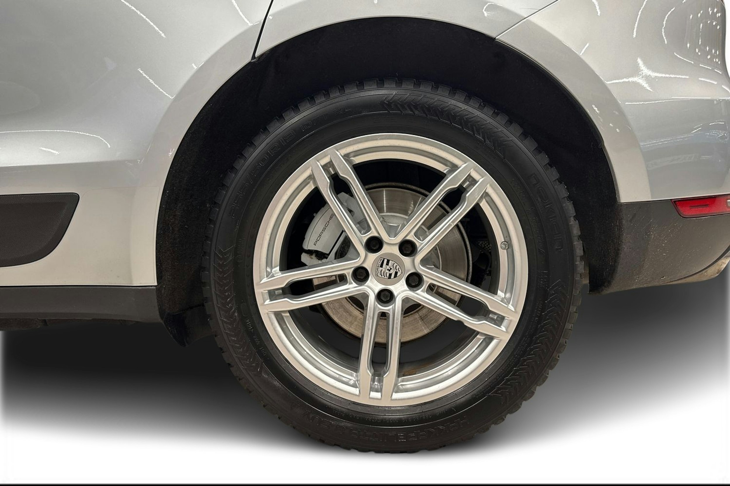 Ruskea (beige) Porsche MACAN 2015 kuva 9.