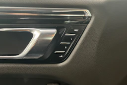 met. harmaa Porsche Macan 2015 kuva 12.