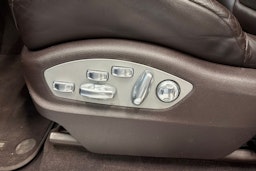 Musta Porsche Macan 2015 kuva 18.