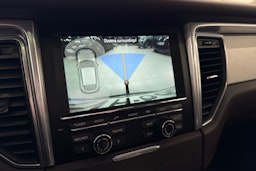 Musta Porsche Macan 2015 kuva 21.