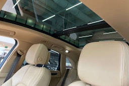 harmaa Porsche Macan 2015 kuva 19.